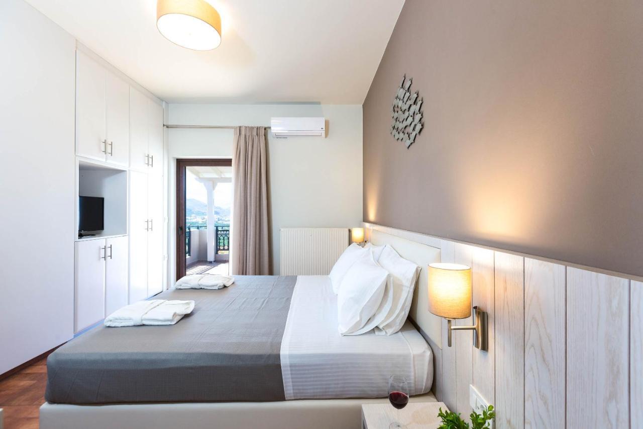 Villa Anemeli - Luxury Pool Villa With Gorgeous Seaview Kíssamos Екстериор снимка