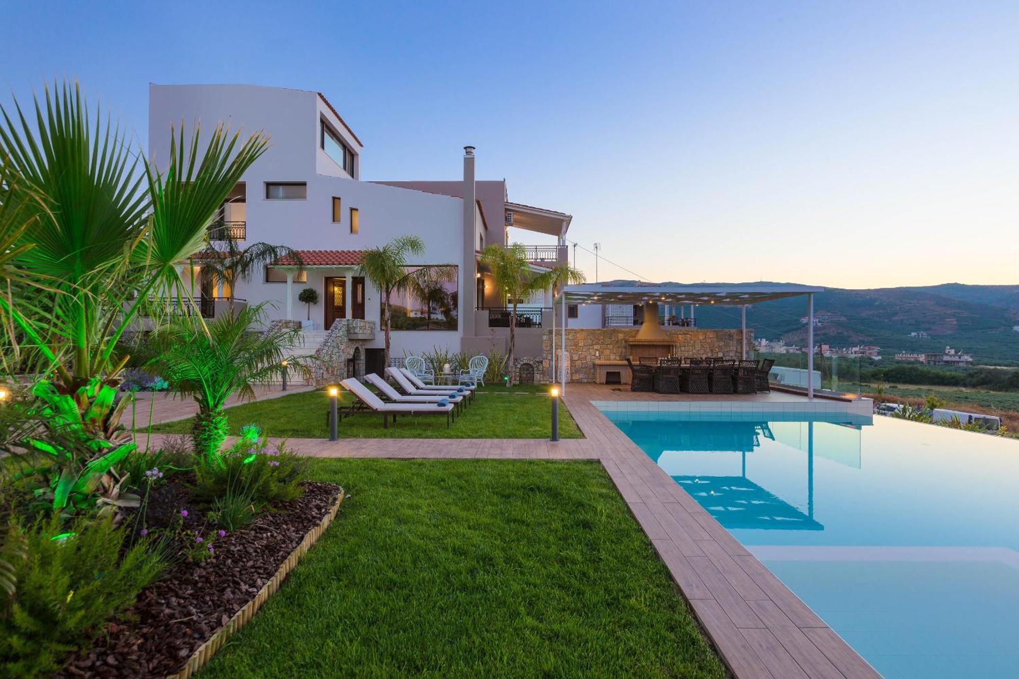 Villa Anemeli - Luxury Pool Villa With Gorgeous Seaview Kíssamos Екстериор снимка