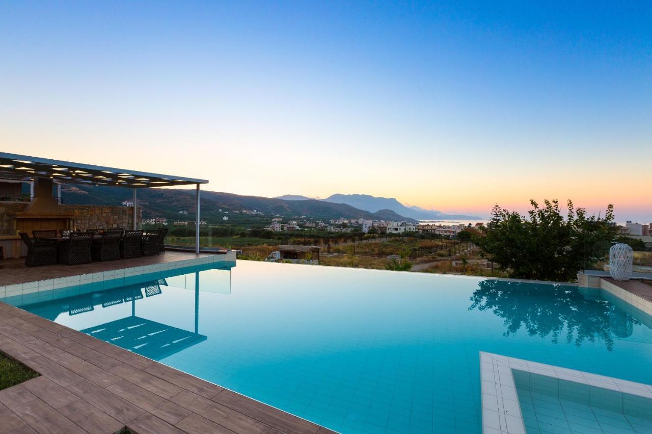 Villa Anemeli - Luxury Pool Villa With Gorgeous Seaview Kíssamos Екстериор снимка